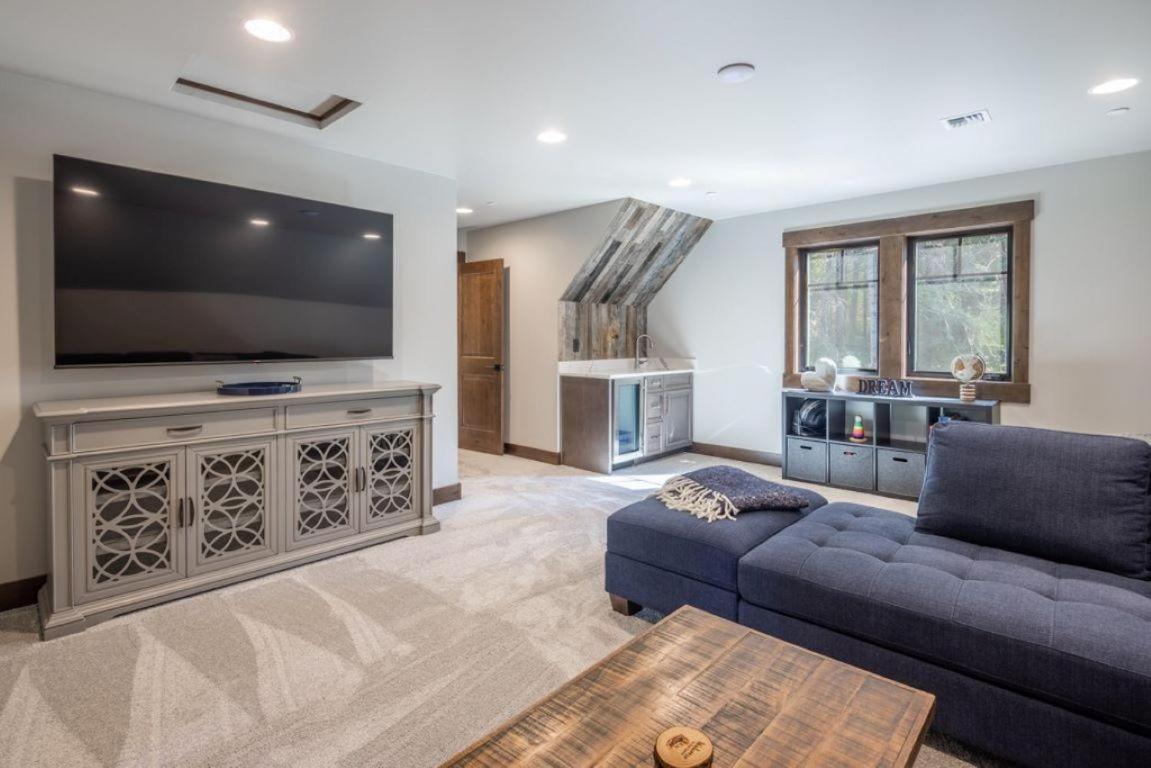 Suncadia 4 Bdrm Home Beautiful Floor To Ceiling Fireplace كلي إلوم المظهر الخارجي الصورة
