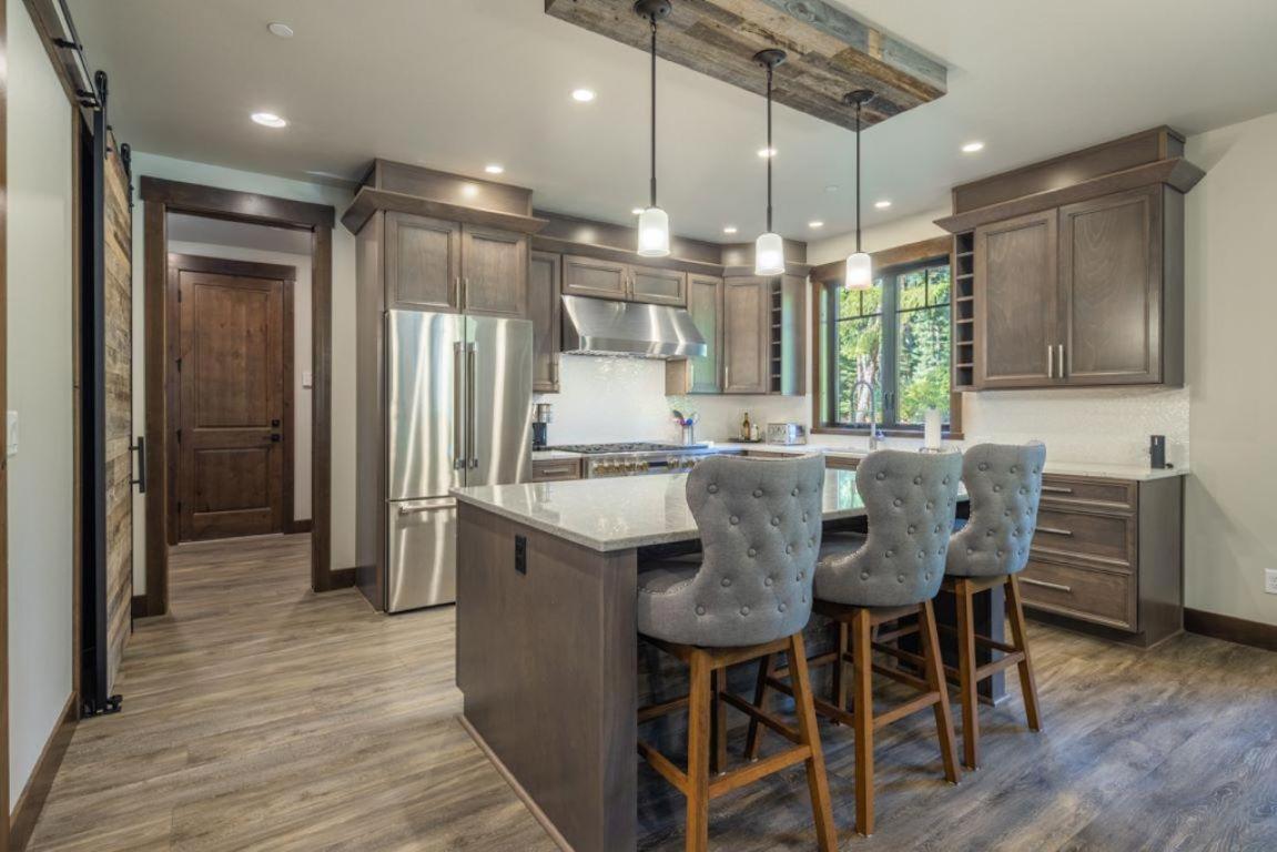 Suncadia 4 Bdrm Home Beautiful Floor To Ceiling Fireplace كلي إلوم المظهر الخارجي الصورة